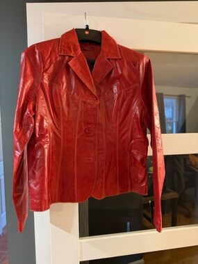 Wilsons Leather Women’s Red Button-Front Leather Blazer